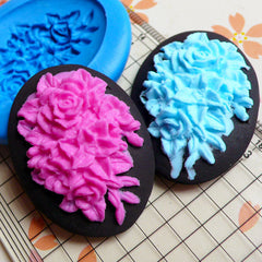 Oval Flower / Rose Cameo (39mm) Silicone Flexible Push Mold Charms Cupcake Topper Polymer Clay Premo Fondant Gumpaste Butter Mold MD618