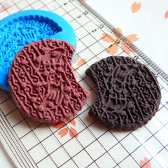 Round Bitten Cookie / Biscuit (28mm) Silicone Flexible Push Mold Miniature Food Sweets Jewelry Charms (Clay Fimo Wax Resin Fondant) MD819