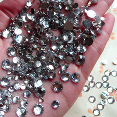 Assorted Rhinestones Round Clear Rhinestones Cabochons Mix (3mm to 6mm) (Around 520 pcs) RHM018