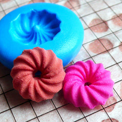 Spiral Dollhouse Donut Mold 14mm Flexible Silicone Mold Kawaii Miniature Sweets Kitsch Jewelry Earrings Fimo Polymer Clay Food Wax MD234