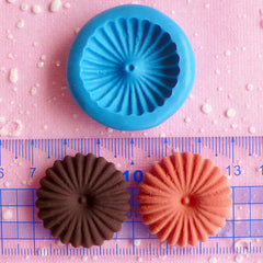 Cookie Mold Round Biscuit Silicone Flexible Mold 28mm Kawaii Miniature Sweets Fimo Polymer Clay Kitsch Jewelry Cabochon Charms Resin MD187