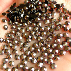 3mm Round Rhinestones | 14 Faceted Cut Resin Rhinestones (Metallic Silver / Around 1000 pcs)