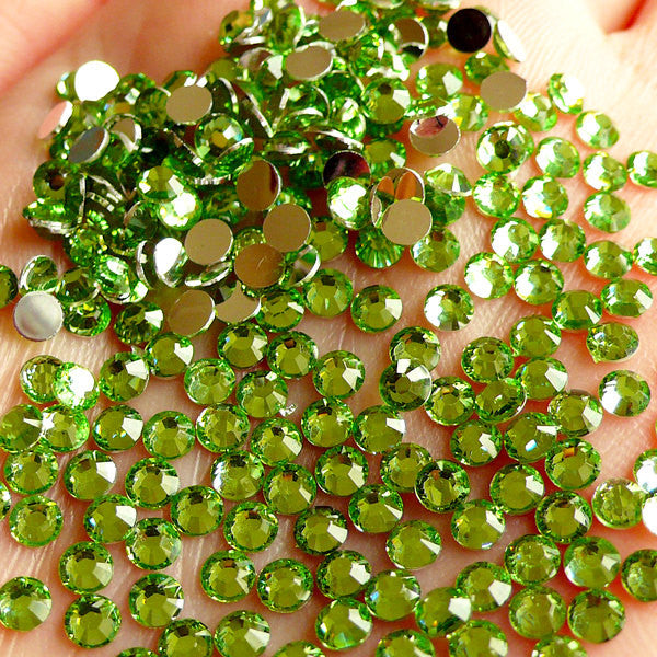 CLEARANCE 3mm Rhinestones (Pastel Green) 14 Faceted Cut Round Resin Rh, MiniatureSweet, Kawaii Resin Crafts, Decoden Cabochons Supplies