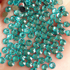 CLEARANCE 4mm Round Rhinestones | 14 Faceted Cut Resin Rhinestones (Aqua Blue / Around 1000 pcs)