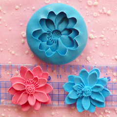 Flower Mold 39mm Cupcake Topper Flexible Mold Silicone Mold Flower Fondant Cake Decoration Mold Scrapbooking Mold Resin Epoxy Wax Mold MD600