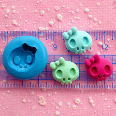 Skull Skeleton Mold 17mm Flexible Silicone Mold Halloween Mold Mini Cupcake Topper Fondant Fimo Polymer Clay Kawaii Charms Cabochon MD672