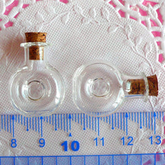 Small Glass XO Bottle w/ Cork (25mm x 20mm / 2 pcs) Miniature Jar Tiny Vial Mini Vile Dollhouse Bottle Kitsch Charm Making Pendant DIY MC16