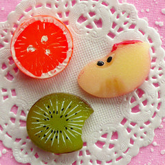 Large Fruit Cabochon Mix / Assorted Fake Fruit Slice Cabochon (3pcs / 21mm - 23mm / Kiwi, Apple & Orange / Flatback) Faux Food Craft FCAB045