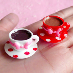 Decoden Cabochon 3D Coffee Cup Cabochons in Polka Dot Pattern (2pcs / 25mm x 16mm) Kawaii Dollhouse Miniature Sweets Cellphone Deco FCAB001
