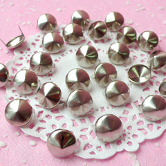 CLEARANCE Rivet / SILVER Metal ROUND Rivet Studs 12mm (around 30pcs) for Leather Craft / Jean Button, etc RT27