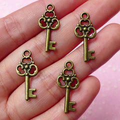 Key Charms in Antique Bronzed Color (4pcs) (10mm x 22mm) Metal Finding Pendant Bracelet Earrings Zipper Pulls Bookmarks Key Chains CHM003