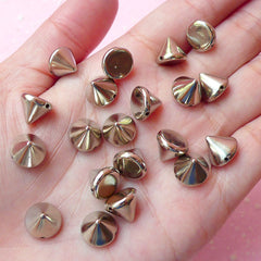 CLEARANCE Rivet / SILVER Pyramid Rivet Studs Flatback Square Rivet w/ Hole  10mm (20pcs) Spikes Beads Charms Sewing Pendants Bracelet RT37