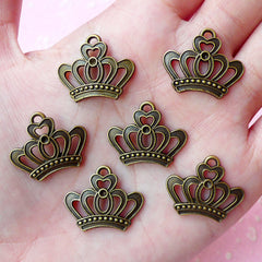 CLEARANCE Crown Charms (6pcs) (22mm x 18mm) Antique Bronzed Metal Finding Pendant Bracelet Earrings Zipper Pulls Bookmarks Key Chains CHM032