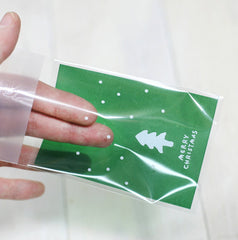 Christmas Tree Gift Bags "Merry Christmas" (20 pcs / Green) Self Adhesive Resealable Plastic Handmade Gift Wrapping Bags (10cm x 11cm) GB023