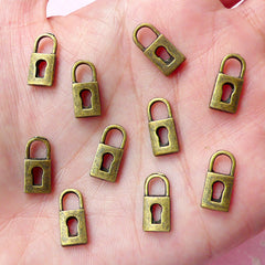 Key Lock Charms Antique Bronzed (10pcs) (8mm x 14mm) Metal Finding Pendant Bracelet Earrings Zipper Pulls Bookmarks Key Chains CHM075