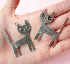 Cat Charms (2pcs) (37mm x 44mm / Tibetan Silver) Animal Charm Metal Findings Pendant Bracelet Earrings Zipper Pulls Bookmark Keychain CHM243