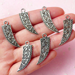 CLEARANCE Dagger Charm Short Knife Charms (6pcs) (32mm x 10mm / Tibetan Silver / 2 Sided) Pendant Bracelet Earrings Bookmarks Keychain CHM264