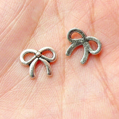 Tiny Ribbon Charms (12pcs) (10mm x 8mm / Tibetan Silver) Kawaii Nail Art Pendant Bracelet Earrings Zipper Pulls Keychains CHM277