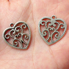 CLEARANCE Heart Charms (4pcs) (21mm x 22mm / Tibetan Silver) Metal Findings Pendant Bracelet Earrings Bookmark Zipper Pulls Keychains CHM299
