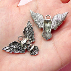 Skull w/ Wings Charms Devil Charm (3pcs) (26mm x 35mm / Tibetan Silver) Pendant Bracelet Earrings Zipper Pulls Bookmarks Key Chains CHM352
