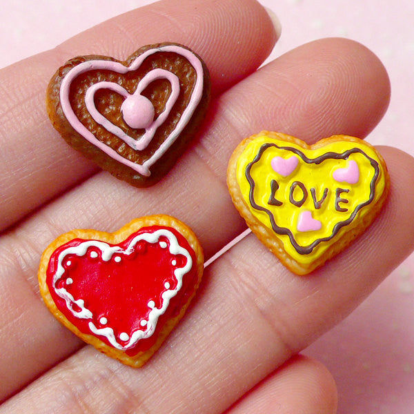 CLEARANCE Dollhouse Miniature Food / Heart Cookie Cabochons (3pcs / 17mm x 15mm) Fake Sweets Deco Kawaii Decoden Valentine Day Embellishment FCAB134