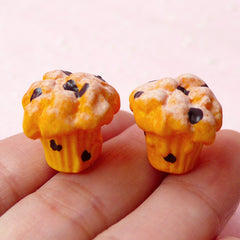 Miniature Dollhouse Food Cabochon / 3D Muffin Cabochon with Chocolate Chips (2pcs / 16mm x 14mm) Kawaii Sweets Jewelry Decoden Craft FCAB152