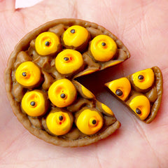 Doll Food Resin Cabochon / Fruit Pie Pear Pie Apricot Tart Cabochons (2pcs / 36mm) Miniature Sweets Dollhouse Cake Dessert Magnet FCAB172