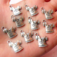 T Shirt Charms Clothes Charms (10pcs) (14mm x 17mm / Tibetan Silver) Kawaii Pendant Bracelet Earrings Zipper Pulls Bookmark Keychains CHM536