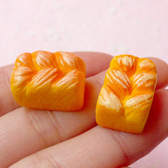 Decoden Resin Cabochon / 3D Bread Loaf Cabochon (2pcs / 13mm x 19mm) Dollhouse Food Miniature Bakery Kawaii Phone Case Sweets Deco FCAB188