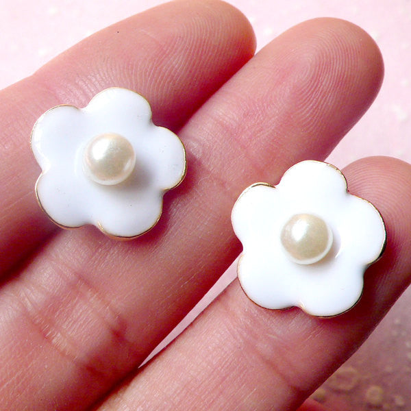 CLEARANCE White Flower Cabochon (White & Gold w/ White Pearl / 15mm / 2pcs) Jewelry Earrings Hair Clip Making Scrapbooking Phone Case Decoden CAB336