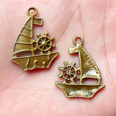 CLEARANCE Sailing Boat Charms Sailboat Charms (4pcs) (20mm x 27mm / Antique Bronze) Pendant Bracelet Earrings Zipper Pulls Bookmark Keychains CHM581