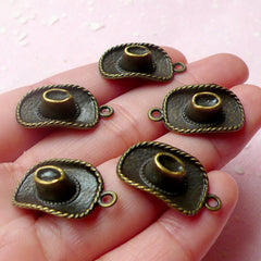 3D Cowboy Hat Charms (5pcs) (13mm x 23mm / Antique Bronze) Findings Pendant Scrapbooking Bracelet Earrings Zipper Pulls Keychains CHM589