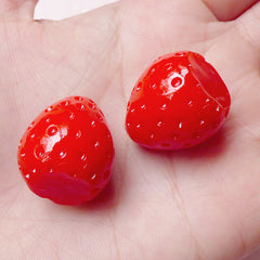 3D Decoden Pieces Strawberry Cabochons (2pcs / 19mm x 23mm) Kawaii Fruit Cabochon Whimsical Cell Phone Decoration Food Jewelry Craft FCAB206