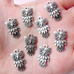 Owl Charms (8pcs) (11mm x 20mm / Tibetan Silver) Bird Charms Metal Findings Pendant Bracelet Earrings Bookmark Zipper Pulls Keychain CHM679