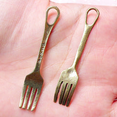 Fork Charms Cutlery Charms (5pcs) (9mm x 52mm / Antique Gold) Finding DIY Pendant Bracelet Earrings Zipper Pulls Bookmarks Key Chains CHM707