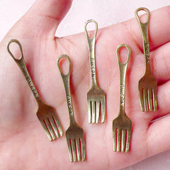 Fork Charms Cutlery Charms (5pcs) (9mm x 52mm / Antique Gold) Finding DIY Pendant Bracelet Earrings Zipper Pulls Bookmarks Key Chains CHM707