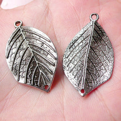 3D Leaf Charms / Connector (4pcs) (19mm x 32mm / Tibetan Silver / 2 Sided) Pendant Bracelet Earrings Zipper Pulls Bookmarks Keychains CHM756
