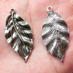 Leaf Charms (3pcs) (19mm x 39mm / Tibetan Silver) Floral Metal Findings Pendant Bracelet Earrings Zipper Pulls Bookmarks Keychains CHM759