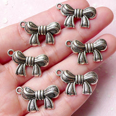 Ribbon Charms (6pcs) (23mm x 15mm / Tibetan Silver) Kawaii Metal Charms Pendant Bracelet Earrings Bookmark Zipper Pulls Keychains CHM777