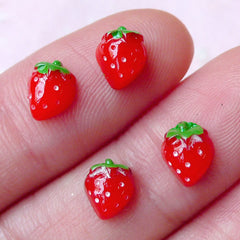 Miniature Strawberry (4pcs) Kawaii Dollhouse Mini Fruit Miniature Sweets Earrings Making Fake Cupcake Topper Nail Art Decoration NAC142