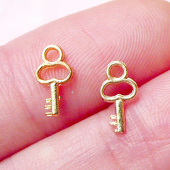 Tiny Key Cabochon / Charms (2pcs) (5mm x 9mm / Gold) Fake Miniature Cupcake Topper Jewelry Making Nail Art Decoration NAC174