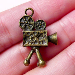 CLEARANCE 3D Movie Camera Charm (1pc / 17mm x 26mm / Antique Bronze / 2 Sided) Miniature Dollhouse Retro Charm Hollywood Film Bracelet Pendant CHM823