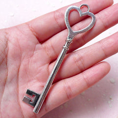 Heart Key Charm / Big Key Charm (1 piece / 22mm x 83mm / Tibetan Silver / 2 Sided) Key Pendant Necklace Handbag Zipper Pull Keyring CHM838