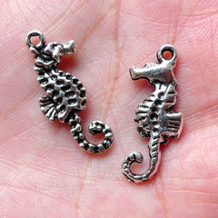 Seahorse Charm / Sea Horse Charms (9pcs / 10mm x 25mm / Tibetan Silver) Beach Bracelet Necklace Pendant Earrings Marine Sea Life CHM931