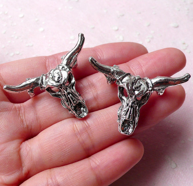 Silver bull pendant deals
