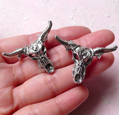 Bull Head Charm Bull Pendant (2pcs / 38m x 25mm / Tibetan Silver) Cow Cattle Ox Bull Taurus Necklace Bracelet Men Jewelry Supply CHM949