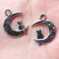 CLEARANCE Moon with Cat Charms Luna Charm Crescent New Moon Charm (6pcs / 18mm x 23mm / Tibetan Silver / 2 Sided) Cute Animal Jewelry Pendant CHM954