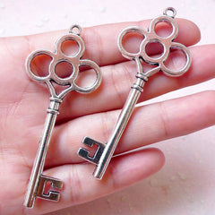Silver Key Charm / Big Key Charm (2pcs / 28mm x 68mm / Tibetan Silver / 2 Sided) Door Key Pendant Steampunk Necklace Keychain Charm CHM1061