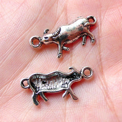 CLEARANCE Cow Charm Connector (8pcs / 23m x 10mm / Tibetan Silver) Ox Taurus Cattle Bull Livestock Charm Animal Pendant Necklace Bracelet Link CHM1072