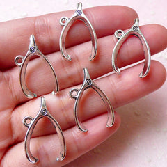 Lucky Bone Charms Wish Bone Pendant (5pcs / 14mm x 25mm / Tibetan Silver) Good Luck Necklace Wishbone Jewellery Bracelet Favor Charm CHM1085